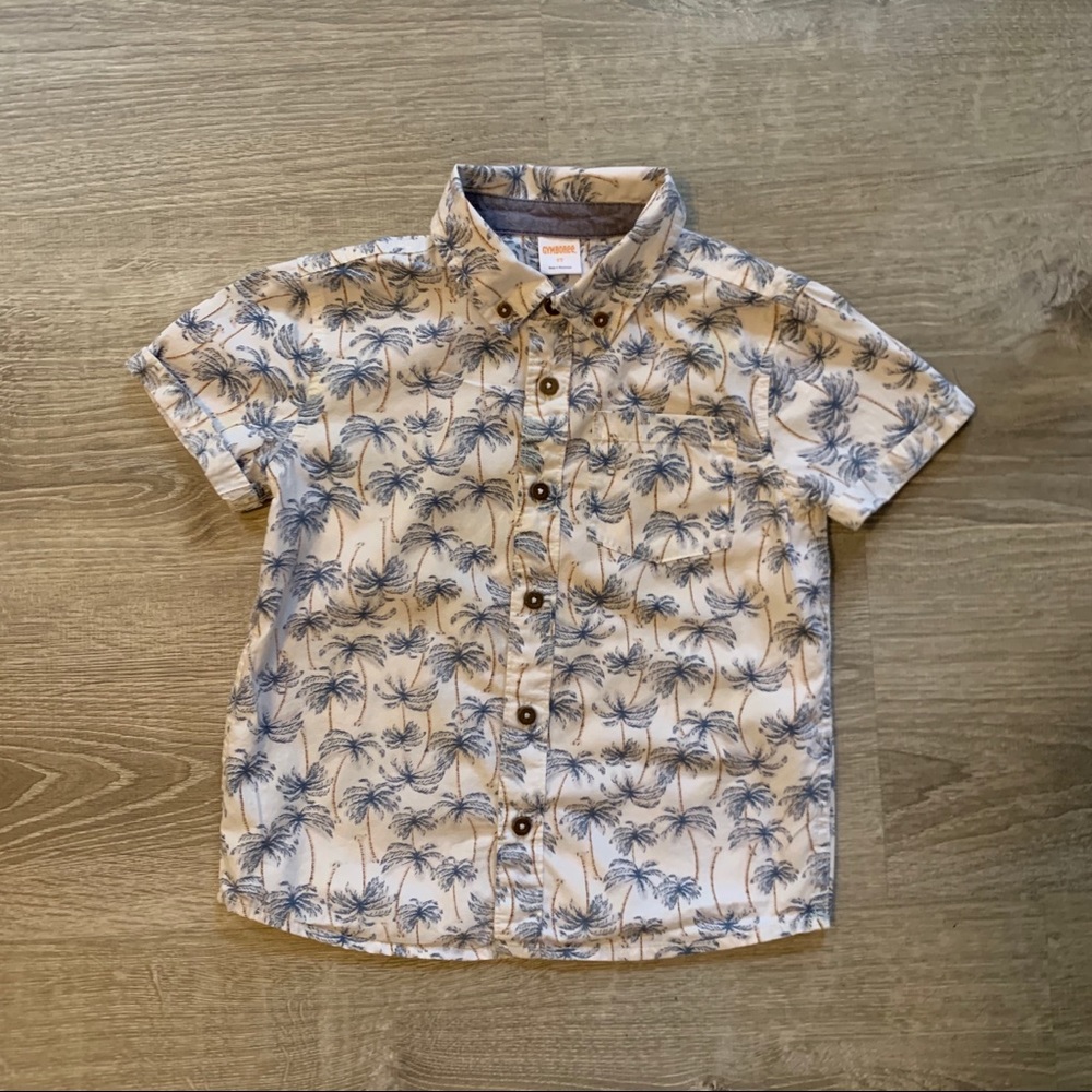 Short sleeve button down shirt